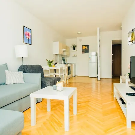 Walowa For 5 Apartment Warsaw